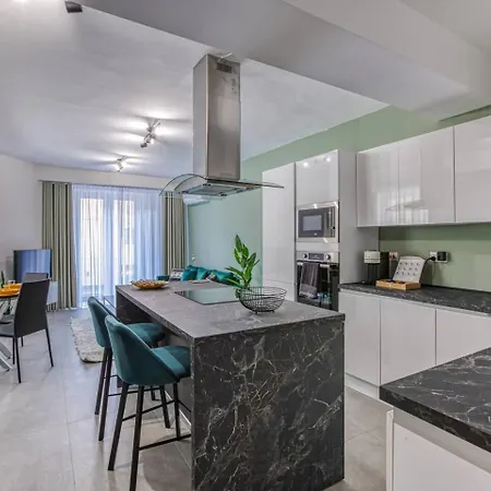 New And Modern Swieqi *