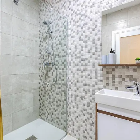 New And Modern Swieqi *