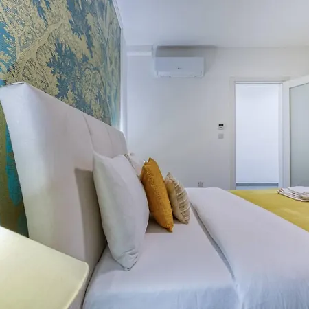 Stylish Walk To St. Julian's Apartament Is-Swieqi