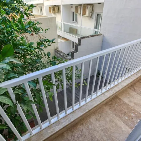 Stylish Walk To St. Julian's * Is-Swieqi
