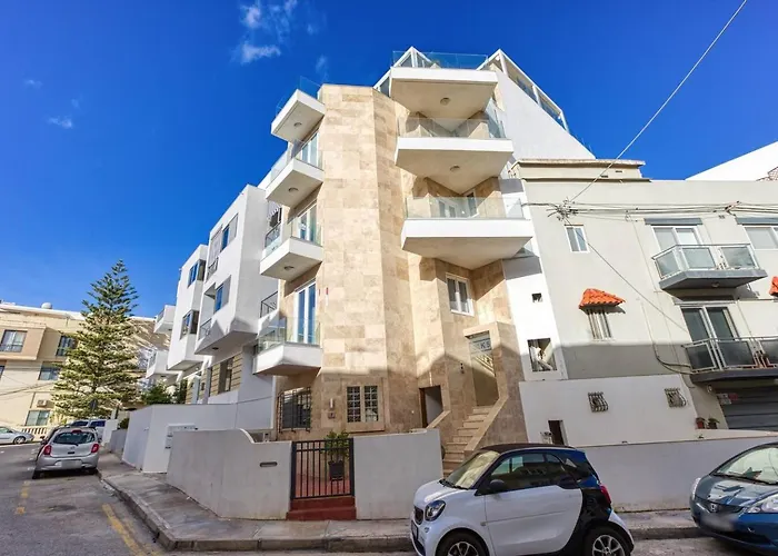 New&modern Swieqi * Is-Swieqi