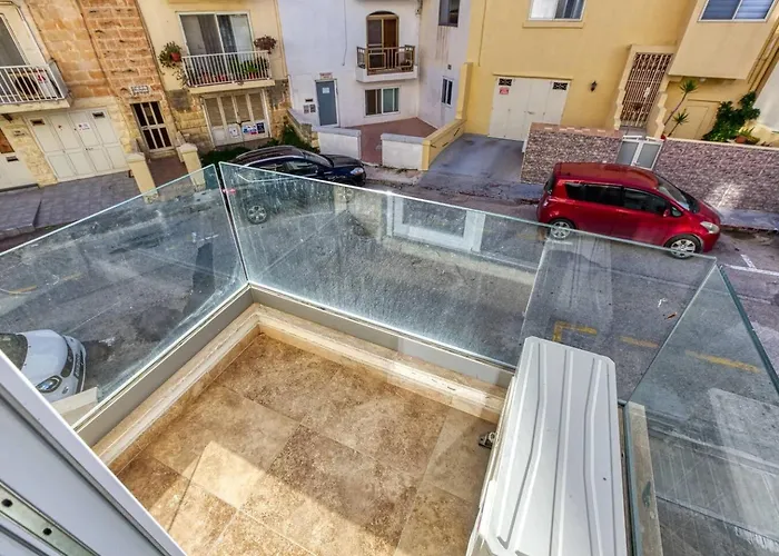 New&modern Swieqi Apartament *